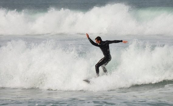 Campamento de Surf Playa de Ajo. Cantabria