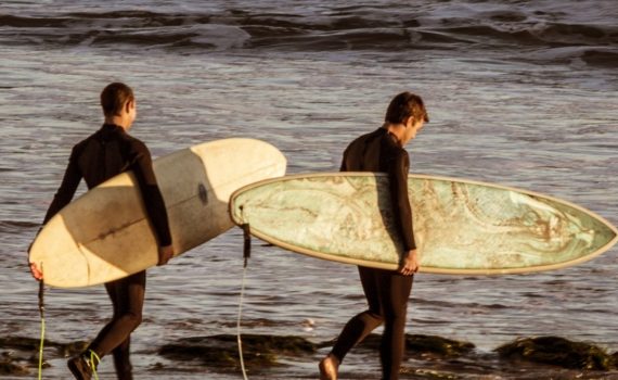 Campamento de Surf Cantabria. Ajo Natura