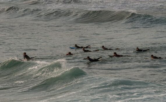 Beneficios Mentales del Surf Surf en Cantabria Ajo Natura